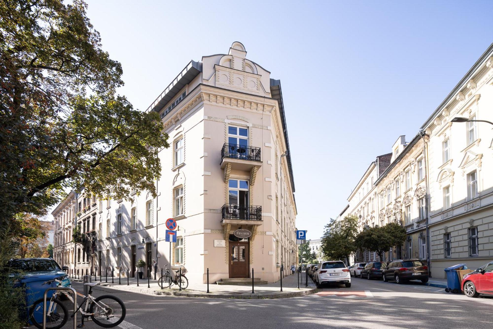 One Bedroom Center Apartament *